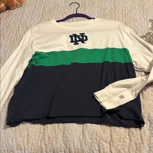 TAILGATE Notre Dame Colorblock Long Sleeve Shirt SIZE L. Hard-to-find design!